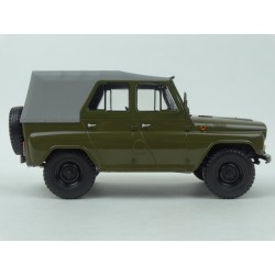 UAZ 469 Soft Top 1971, Premium ClassiXXs 1:18
