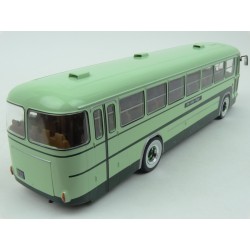 Fiat 306-3 1972 model 1:43 IXO Models BUS020