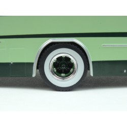 Fiat 306-3 1972 model 1:43 IXO Models BUS020