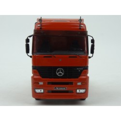 Mercedes Benz Actros MP 1 1995 model 1:43 IXO Models TR021