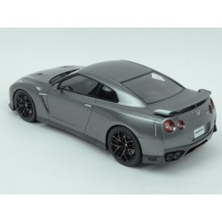 Nissan GT-R R35 2017 (Grey met.), Tarmac Works 1:18