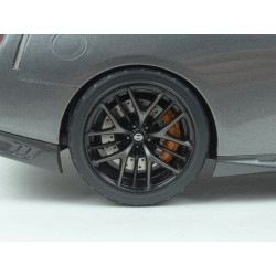 Nissan GT-R R35 2017 (Grey met.), Tarmac Works 1:18