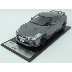 Nissan GT-R R35 2017 (Grey met.), Tarmac Works 1:18