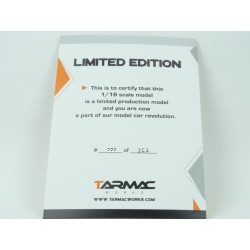 Nissan GT-R R35 2017 (White met.), Tarmac Works 1:18