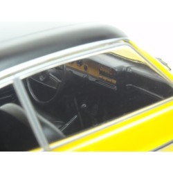 Ford Capri 3000 GXL (Mk.I) 1973 model 1:18 MCG (Model Car Group) MCG18085