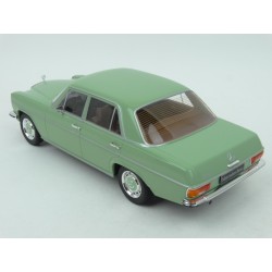 Mercedes Benz (W115) 220 D 1972 (Green) model 1:18 MCG (Model Car Group) MCG18116