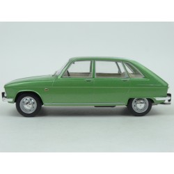 Renault 16 1965 model 1:24 WhiteBox WB124023