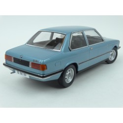 BMW (E21) 318i 1975 (Blue met.) model 1:18 KK-Scale KKDC180042