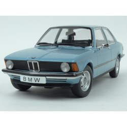 BMW (E21) 318i 1975 (Blue met.) model 1:18 KK-Scale KKDC180042