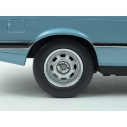 BMW (E21) 318i 1975 (Blue met.) model 1:18 KK-Scale KKDC180042