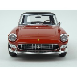 Ferrari 275 GTS Pininfarina Spyder 1964 with Spoke Rims (Red), KK-Scale 1:18