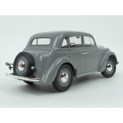 Moskvich 400-420 1946 (Grey) model 1:18 iScale iSc-118000000015