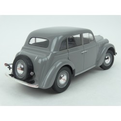 Moskvich 400-420 1946 (Grey) model 1:18 iScale iSc-118000000015