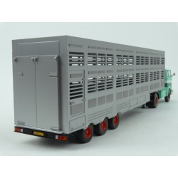 Mercedes Benz LPS 1632 Livestock Transporter 1970 model 1:43 IXO Models TTR008