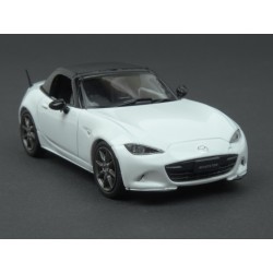 Mazda MX-5 (ND) 2015 closed roof model 1:43 First 43 Models F43-070