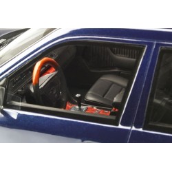 Mercedes Benz (S124) AMG E36 Ph3 T-modell 1995 model 1:18 OttO mobile OT753