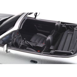 Mazda MX-5 (NA) 1990 model 1:18 OttO mobile OT321