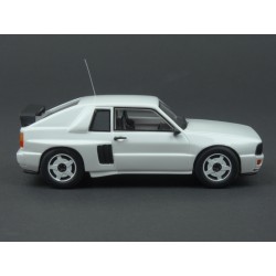 Audi Quattro Gr.B Mittlemotor-Prototyp 1985 model 1:43 AutoCult AC-07013