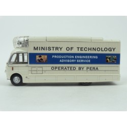 Bedford SB3 Mobile Cinema 1967 model 1:43 AutoCult AC-10004