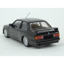 BMW (E30) M3 Sport Evolution 1990 model 1:43 IXO Models CLC308N