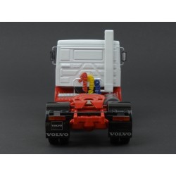 Volvo F10 1983 (White) model 1:43 IXO Models TR038