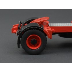 Volvo F10 1983 (White) model 1:43 IXO Models TR038