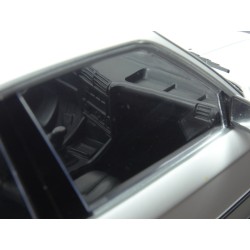 BMW (E30) 323i 1982 (White), Minichamps 1/18 scale