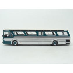 GMC New Look Fishbowl 1969 model 1:43 IXO Models BUS013