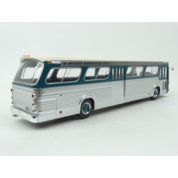 GMC New Look Fishbowl 1969 model 1:43 IXO Models BUS013