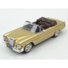 Mercedes Benz (W111) 280 SE 3.5 Cabriolet 1969 model 1:43 IXO Models CLC315N