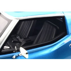 Chevrolet Corvette (C3) Coupe 1968 model 1:12 GT Spirit GT255