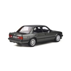 BMW (E30) 325i Sedan 1988, OttO mobile 1/18 scale