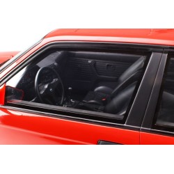 BMW (E30) M3 1986 model 1:8 GT Spirit GTS80061