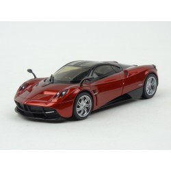 Pagani Huayra 2013 (Red met.) model 1:43 WELLY GT Autos WE-41011GWrm
