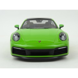 Porsche 911 (992) Carrera 4S 2019, Minichamps 1/18 scale