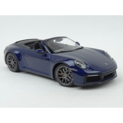 Porsche 911 (992) Carrera 4S Cabriolet 2019, Minichamps 1/18 scale