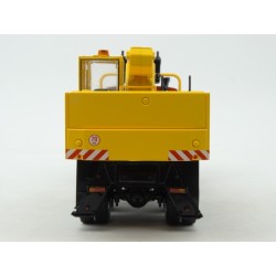 Tatra T815 UDS-114A 1984 model 1:43 Start Scale Models (SSM) SSM1342