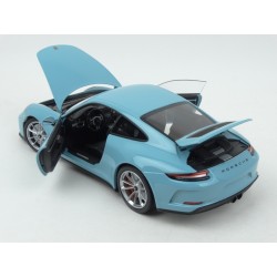Porsche 911 (991/2) GT3 Touring 2018 model 1:18 Minichamps MI-110067420