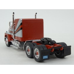 Ford LTL 9000 1978 (Red) model 1:43 IXO Models TR052