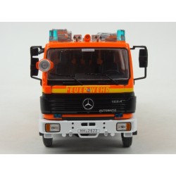 Mercedes Benz LF 16/12 Fire Brigade Hamburg FF Hohendeich (Hasiči) 1995 model 1:43 IXO Models TRF015S