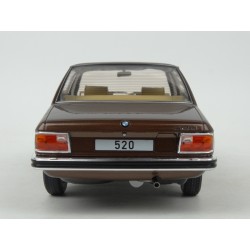BMW (E12) 520 1974 (Brown Met.) model 1:18 MCG (Model Car Group) MCG18120