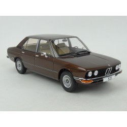 BMW (E12) 520 1974 (Brown Met.) model 1:18 MCG (Model Car Group) MCG18120