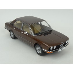 BMW (E12) 520 1974 (Brown Met.) model 1:18 MCG (Model Car Group) MCG18120