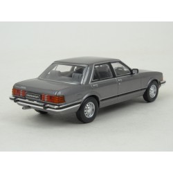 Ford Granada Mk.II 2.8 GL 1982 model 1:43 IXO Models CLC327N