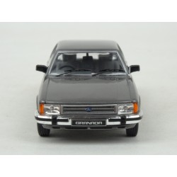 Ford Granada Mk.II 2.8 GL 1982 model 1:43 IXO Models CLC327N