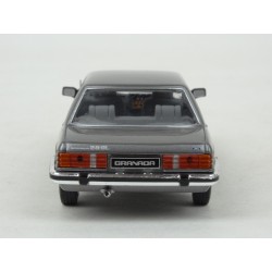Ford Granada Mk.II 2.8 GL 1982 model 1:43 IXO Models CLC327N