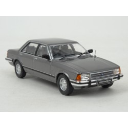 Ford Granada Mk.II 2.8 GL 1982 model 1:43 IXO Models CLC327N