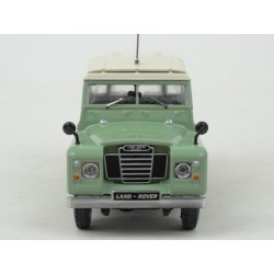 Land Rover 109 Serie II Station Wagon 4x4 1958 model 1:43 IXO Models CLC329N