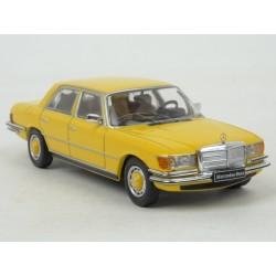 Mercedes Benz (W116) 450 SEL 1975 model 1:43 IXO Models CLC330N