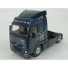 Volvo FH12 Globetrotter XL-70 1994 model 1:43 IXO Models TR060